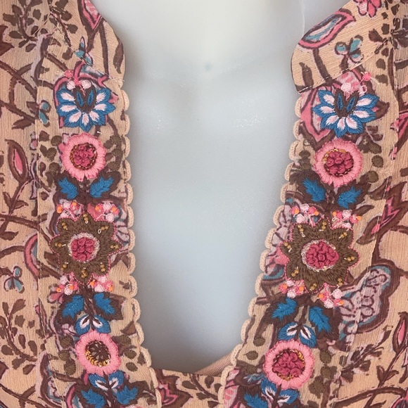 SOFT SURROUNDINGS Pergola Top and Tank Floral Embroidery Sz XS - Picture 3 of 9